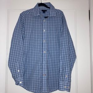Tommy Hilfiger boys button down shirt